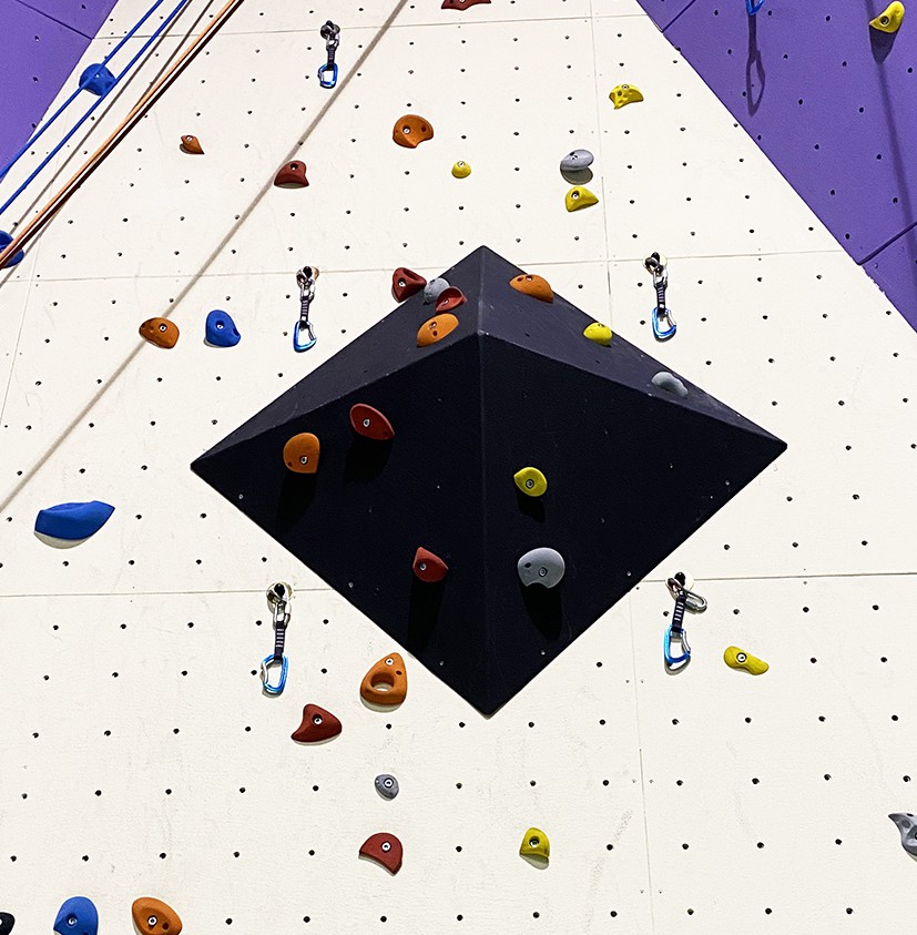 Pointe pyramidale 1,5 m x 1,5 m