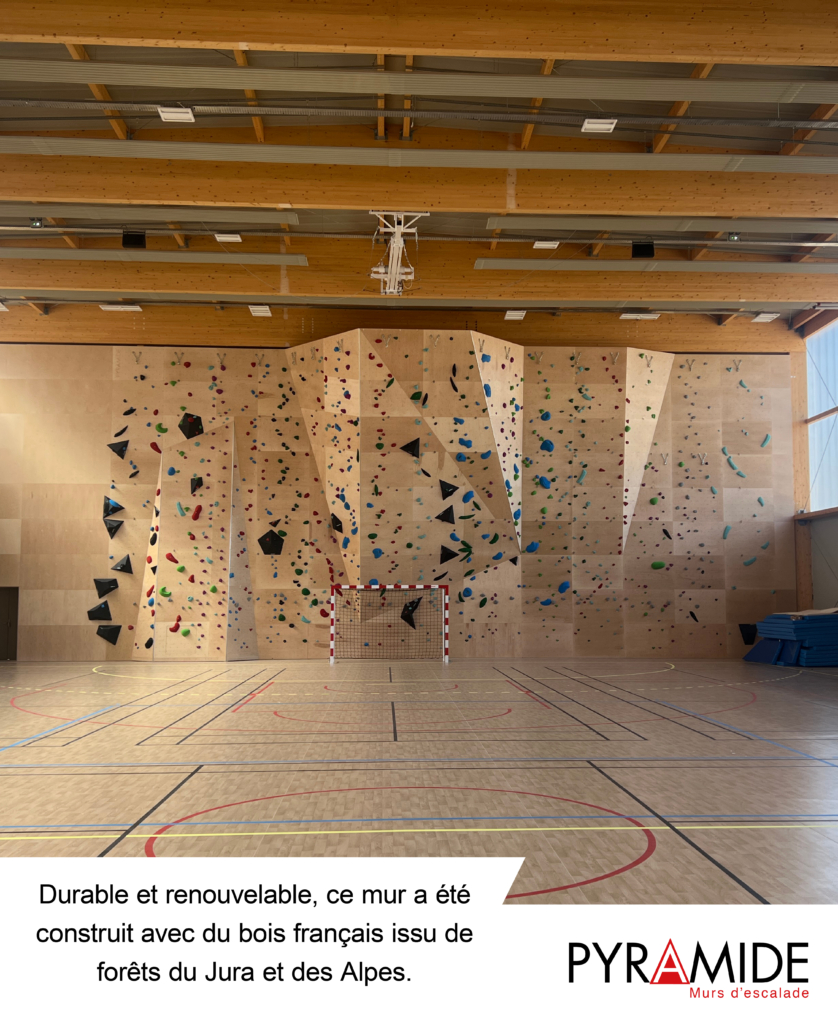 🔺Un mur en bois brut pour Colombes !